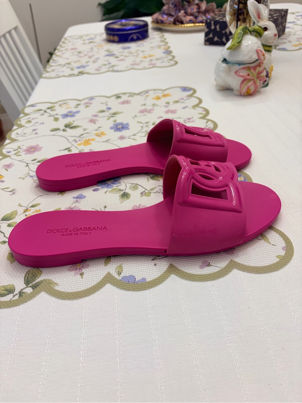 Dolce & Gabbana Hot Pink Logo Slide Sandals - Picture 8 of 11